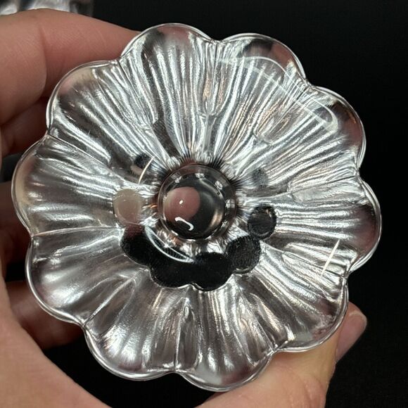 Pair of Vintage Orrefors of Sweden Flower Candle Holders for Mini Tapers Signed - Picture 10 of 13